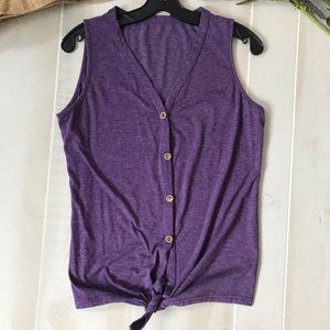 Sleeveless button down tank sz M